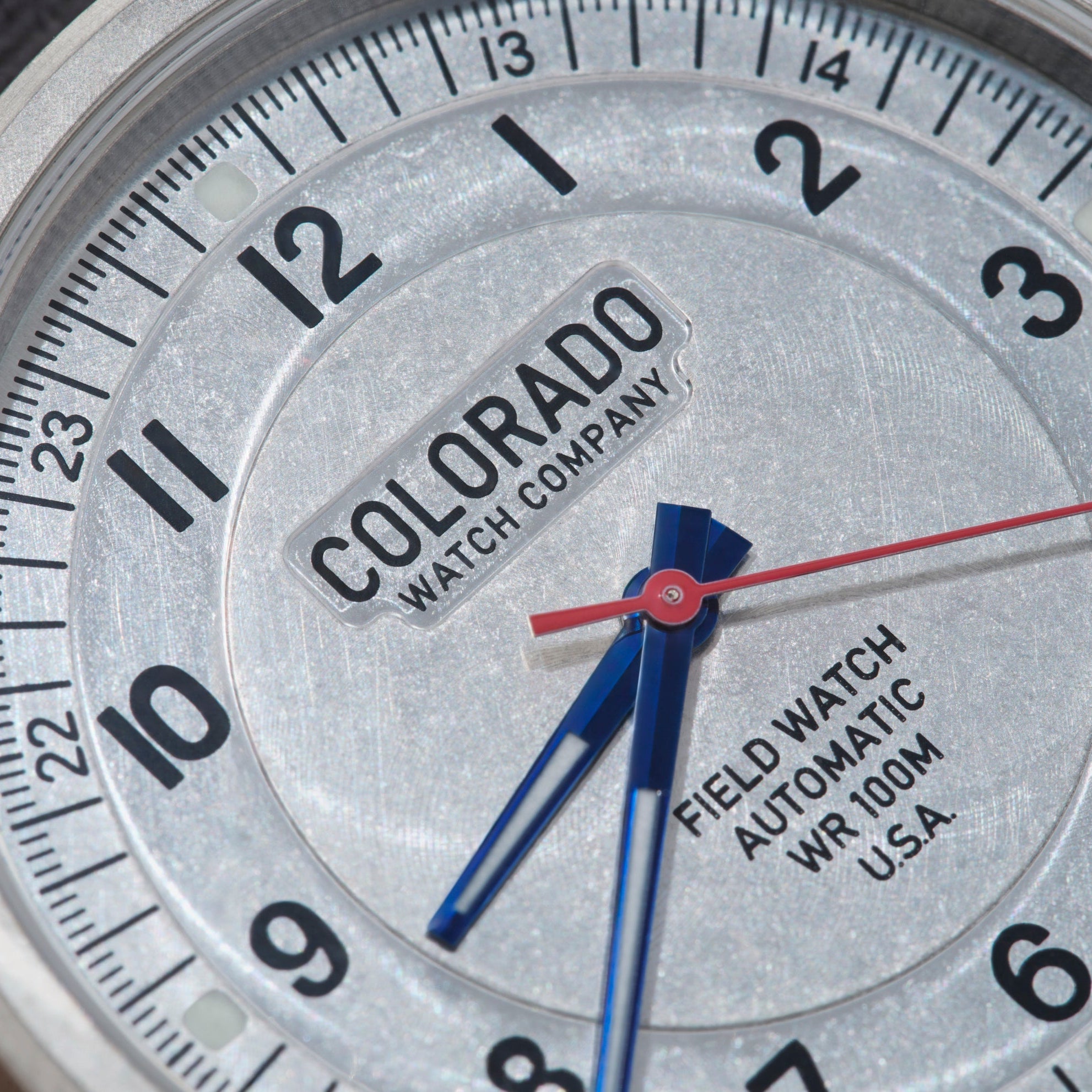 Field Watch - Steel Case - Classic Dial