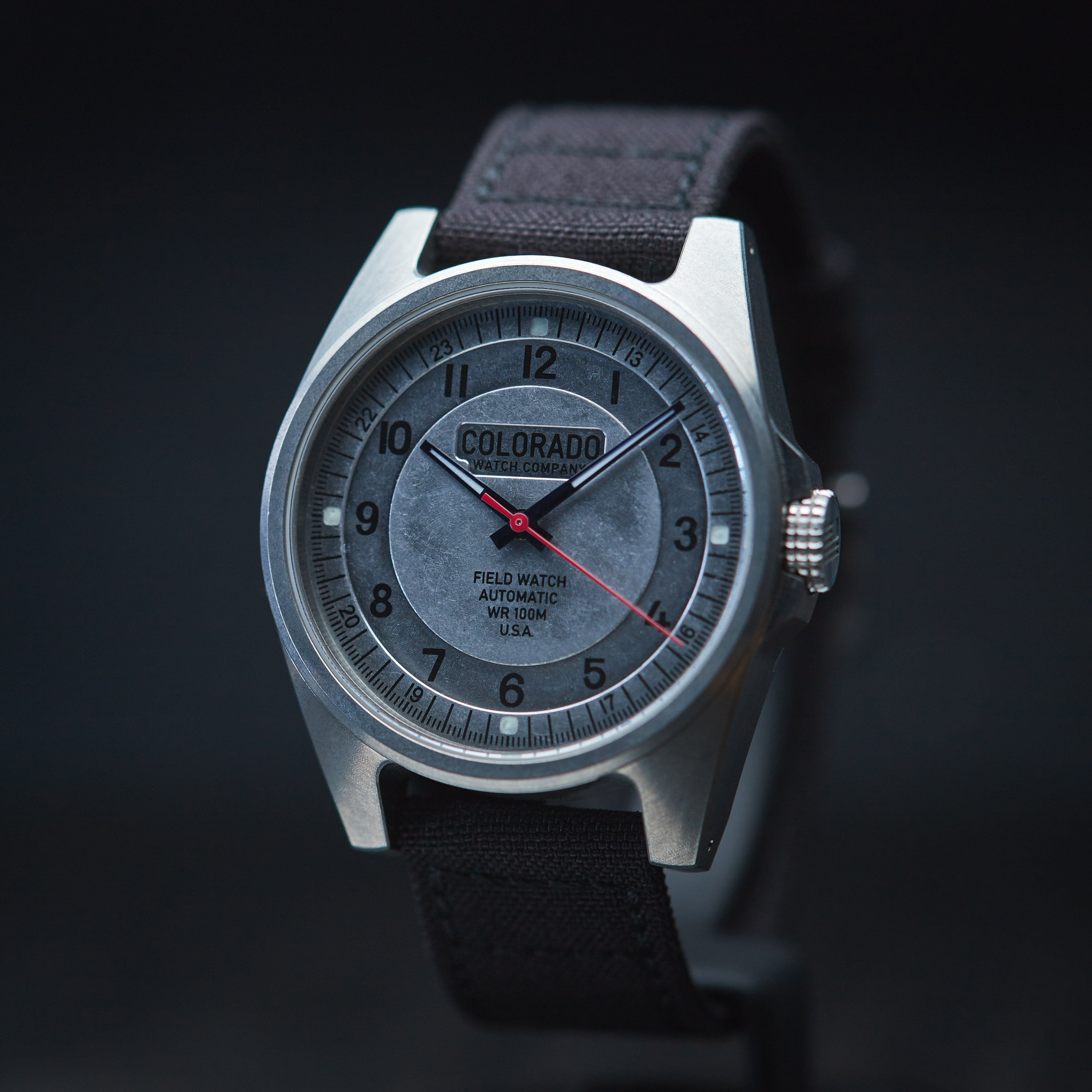 Field Watch - Steel Case - Classic Dial